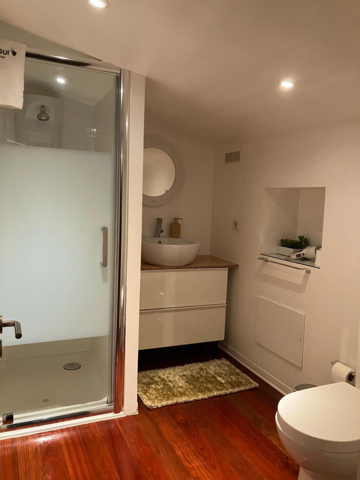 Bergui Guesthouse - Em Guimaraes Desde 2017 Bagian luar foto