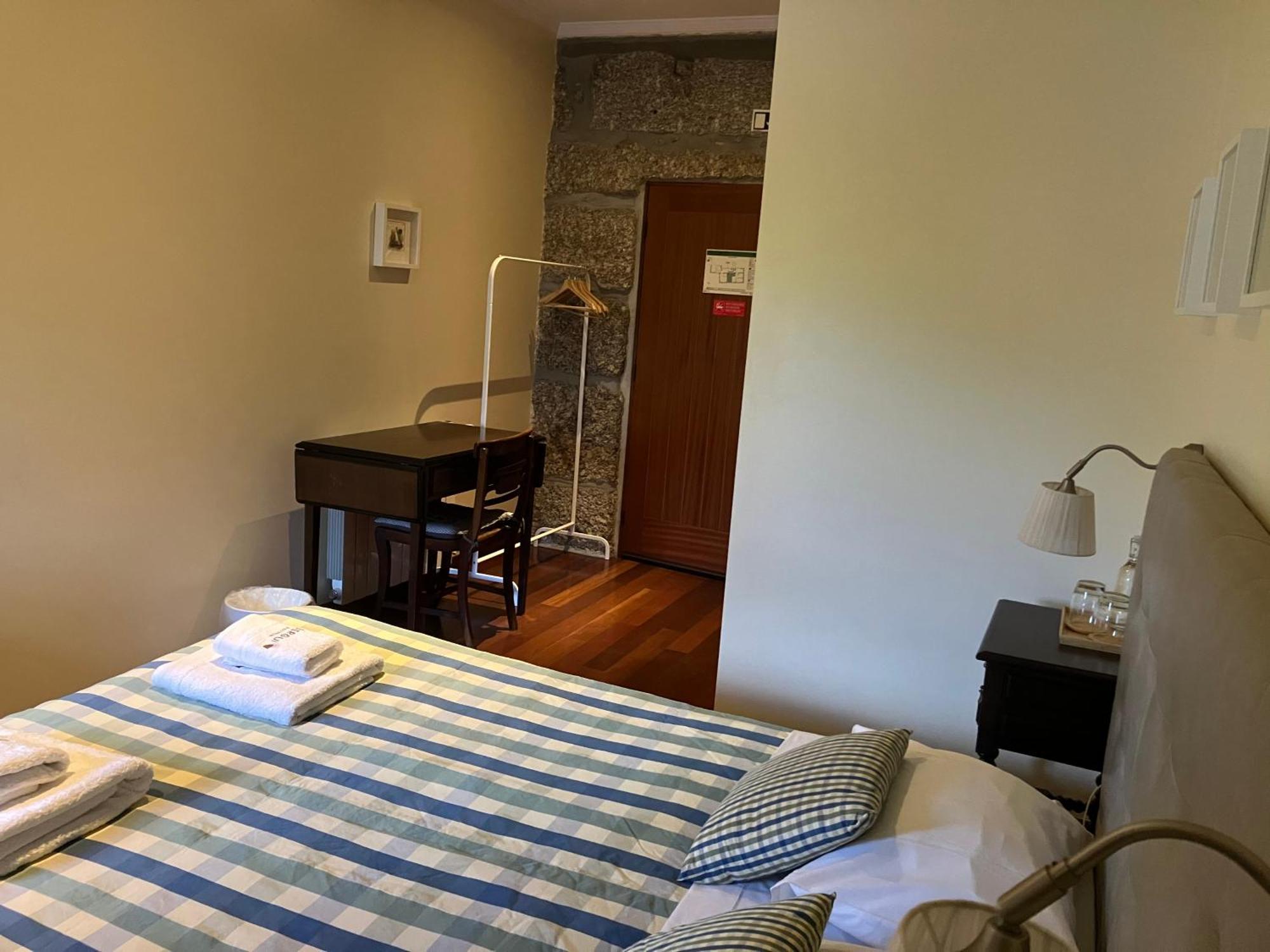 Bergui Guesthouse - Em Guimaraes Desde 2017 Bagian luar foto